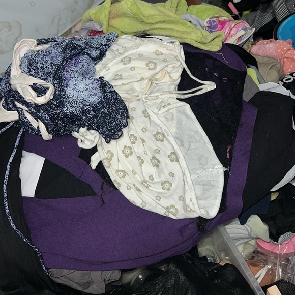 Huge Clothes Lot Bundles - Picture 13 of 16